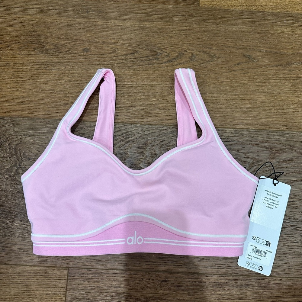 NWT- ALO Yoga Sweet Pink Heartthrob Bra size Small
